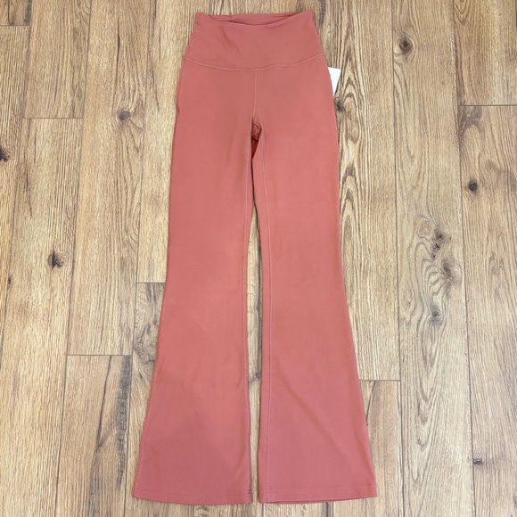NWT Lululemon Groove Pant SHR Flare Nulu Size 4 In Brier Rose - Picture 3 of 7